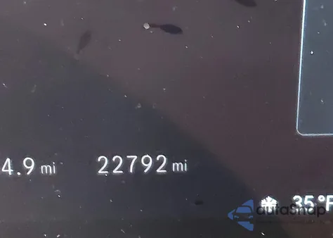 2023 Mercedes-Benz Glc 300 4Matic Suv z USA, uszkodzony, nr VIN W1NKM4HB4PF044187